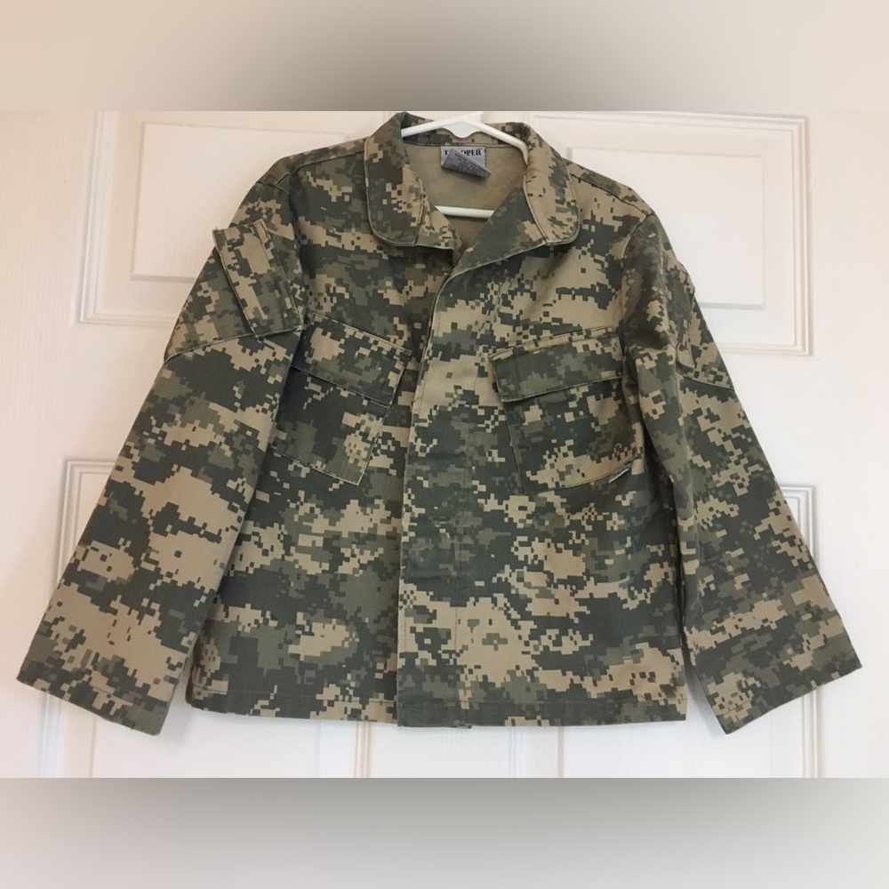 Trooper Kids Small  4 Multicam Uniform Camo Military Hunting Outdoors Jacket